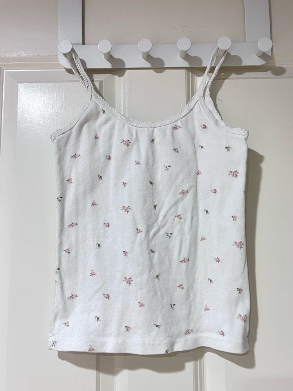 Brandy Melville White Floral Tank Top with Pink Flowers